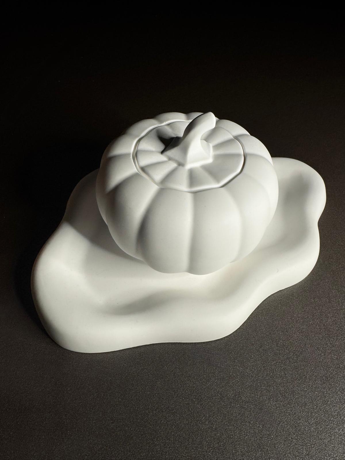 Wavy Tray & Pumpkin Candle Holder
