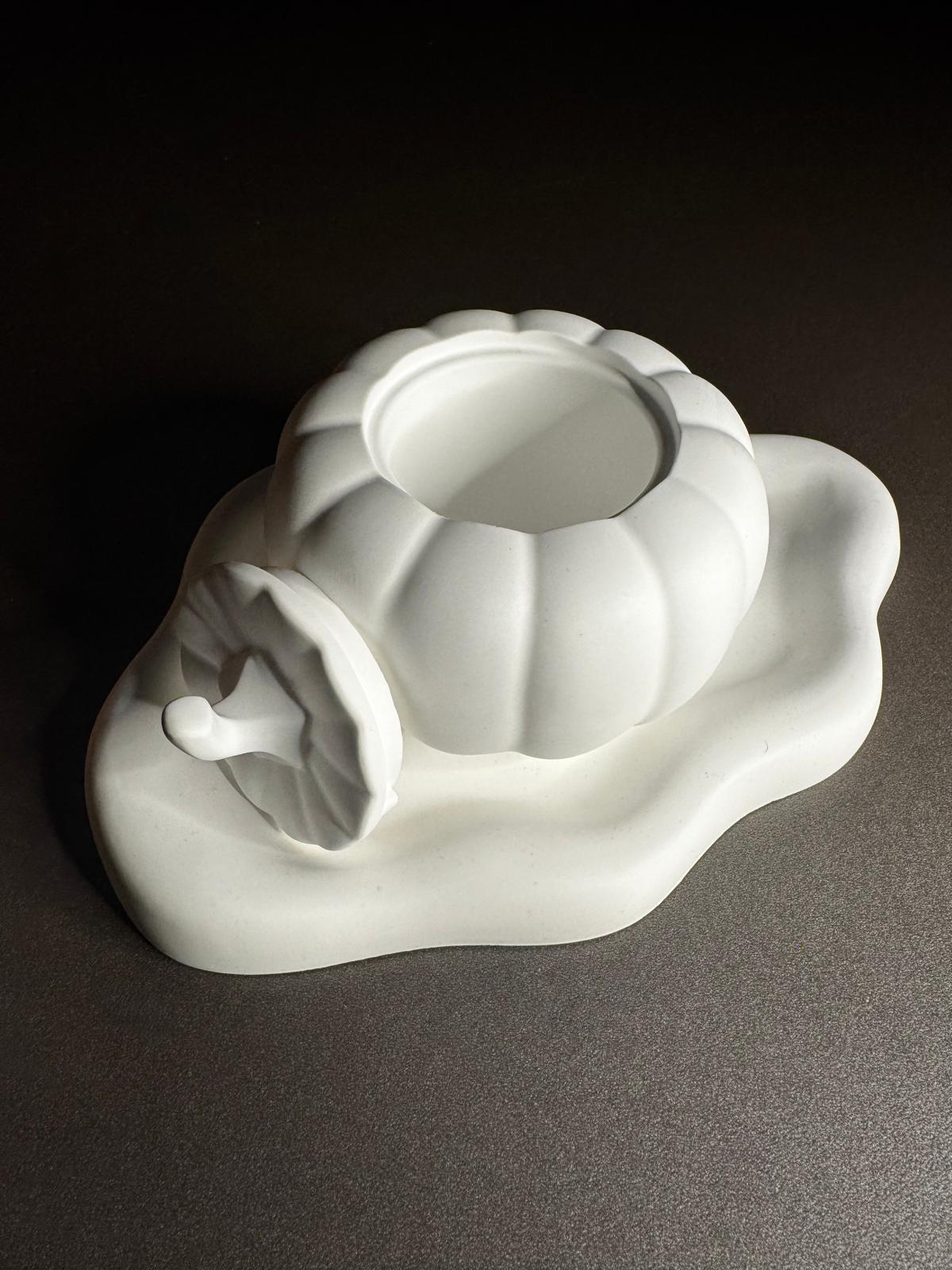Wavy Tray & Pumpkin Candle Holder