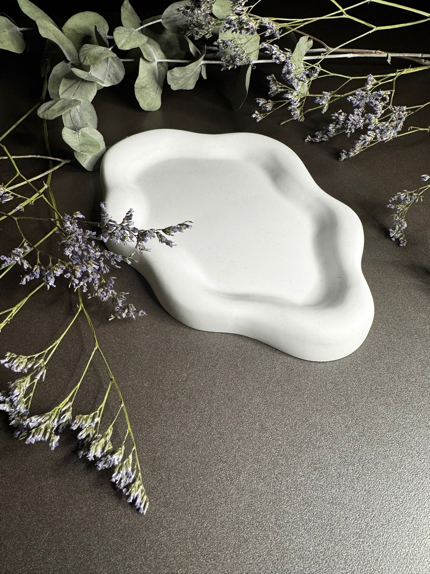 Wavy Tray