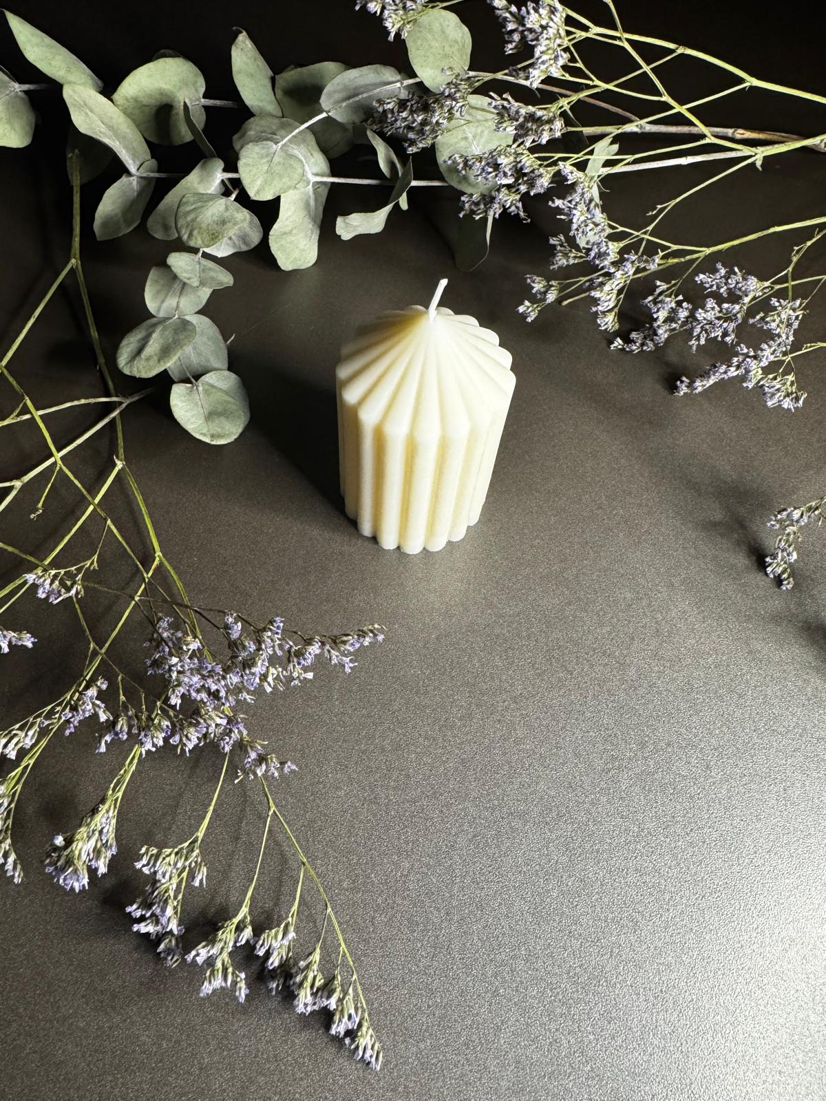 Pointy Stripped Column Candle