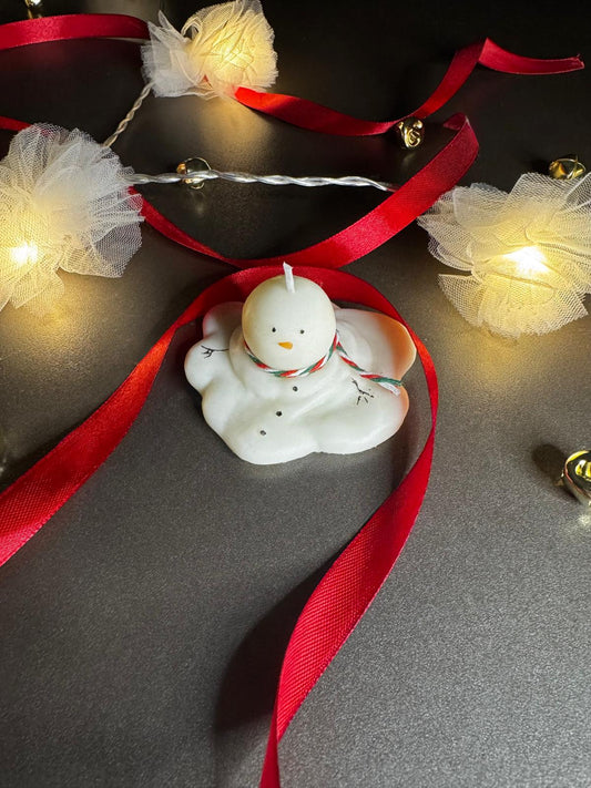 Melted Snowman Candle