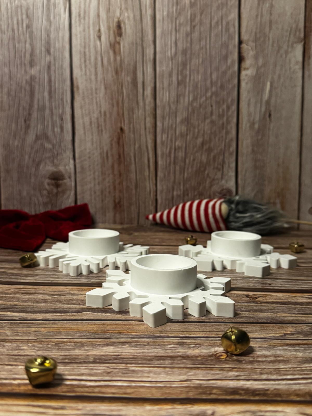 Snowflakes Candle Holder